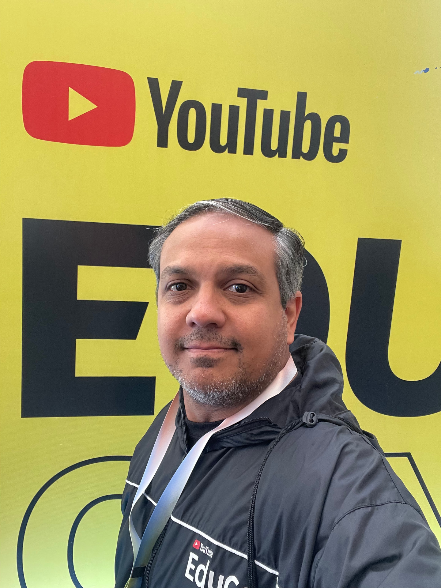 Prof. Flávio — professor de Química da HUB Mentoria Educacional